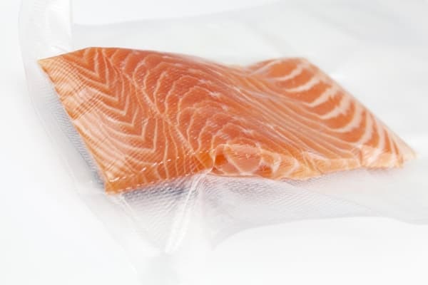 Caso 1236, Vacuum sealer bag + roll, 8 timer