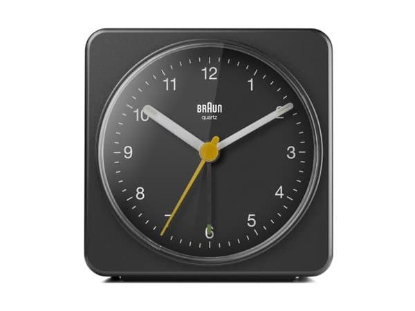 Braun BC03B Klassischer analoger Wecker mit Schlummerfunktion und Licht, schwarz
