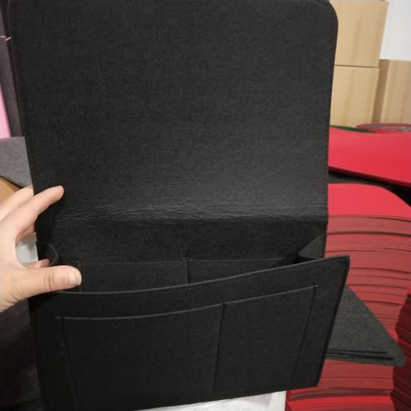 INF Filtoppbevaringspose til seng/sofa Sort