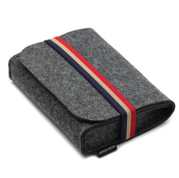 INF Filt Macbook Charger Pouch - Kabelorganisering for elektronikk