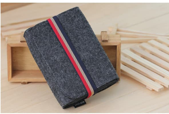 INF Filt Macbook Charger Pouch - Kabelorganisering for elektronikk