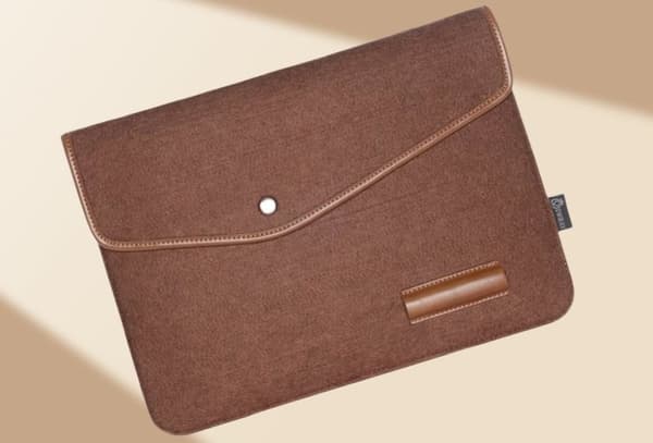 INF Snygg Khaki Filt Tablet/Laptop Fodral - 14 tum