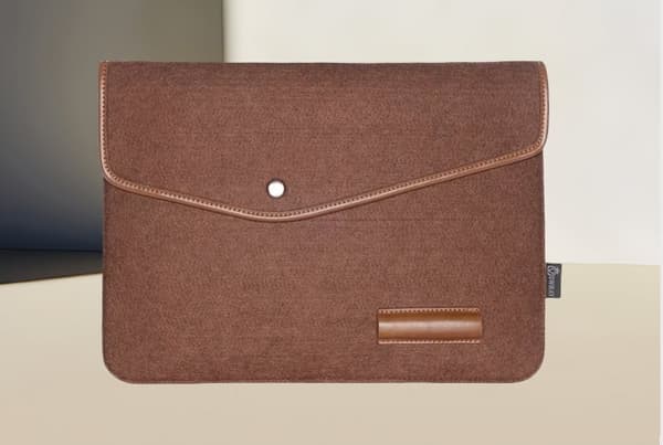 INF Snygg Khaki Filt Tablet/Laptop Fodral - 14 tum