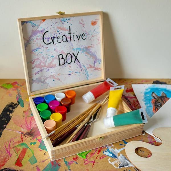 Creative Deco Förvaringslåda i trä | 29 x 25 x 6,5 cm | Omålad backstam för dekoration med lock | med lås