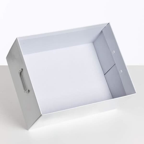 Set om 2 dofterande kartonglådor Lavatelli 39x50x24 cm Prickar