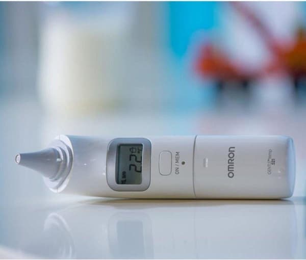 Omron Gentle Temp 520 -kontakti, valkoinen korva
