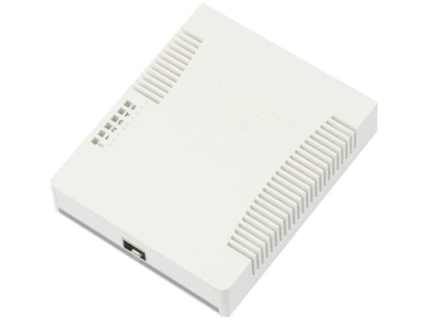 Kytkin|MIKROTIK|CSS106-5G-1S|Pöytä/jalusta|5x10Base-T / 100Base-TX / 1000Base-T|1xSFP|CSS106-5G-1S