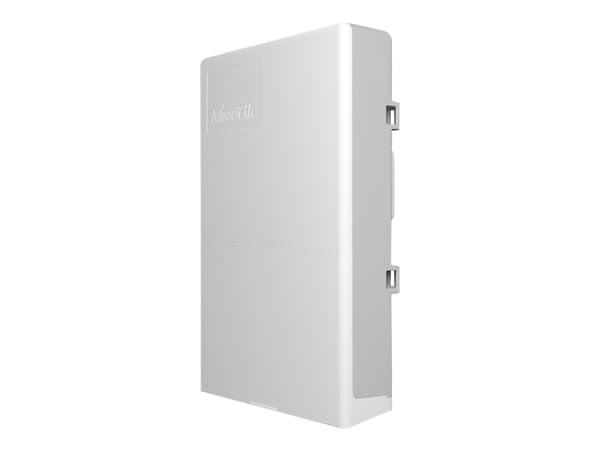 MikroTik netPower Lite 7R - Switch - 7 x 10/100/1000 (passive/reverse PoE) + 1 x 10/100/1000 (PoE-utgang) + 2 x 10 Gigabit SFP+ - takmonterbar, stang Hvit
