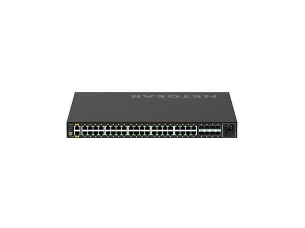 NETGEAR AV Line M4250-40G8XF-PoE+ - Switch - L3 - Administrerad - 40 x 10/100/1000 (PoE+) + 8 x 1 Gigabit / 10 Gigabit SFP+ - sida till sida luftflöd