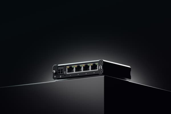 Teltonika TSW304 - Switch - ikke-styrt - 4 x 10/100/1000 - DIN-skinnemonterbar, overflatemonterbar - Passive PoE