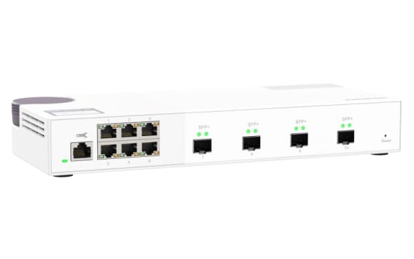 QNAP QSW-M2106-4S - Switch - Styrt - 6 x 2.5GBase-T + 4 x 10Gb Ethernet SFP+ - stasjonær