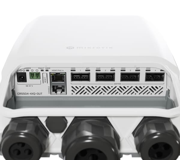 Mikrotik CRS504-4XQ-OUT, Hallittu, L3, Fast Ethernet (10/100), Power over Ethernet -tuki, Telineasennus, 1U