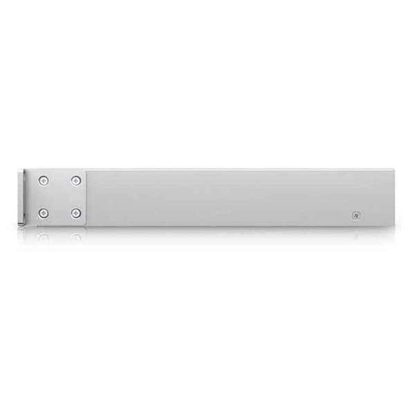 Ubiquiti Vaihtaa Udm-se Hopeinen