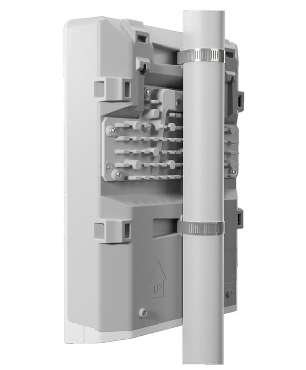 MikroTik CSS610-1GI-7R-2S+OUT | Skift | netPower, 8x RJ45 1000Mb/s PoE, 2x SFP+