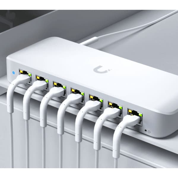 Ubiquiti UniFi USW-Ultra (42W) 8-port PoE switch uden strømforsyning