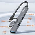 Miniatyrbild 4 av 4: USB-C och Lightning OTG Hub 1x USB-C-port + 2x USB + SD / TF-kort LinQ Black