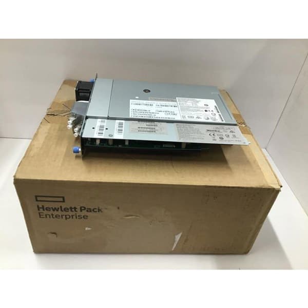 Strömbrytare - HPE - Aruba R0X27A - 48 portar - Gigabit Ethernet - PoE 60W- USED