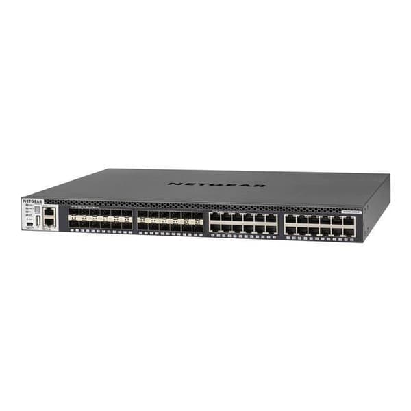 Switch hanterbar ProSAFE M4300-24X24F - NETGEAR - 48x10G - 24x10GBASE-T - 24xSFP+ - Nivå 3