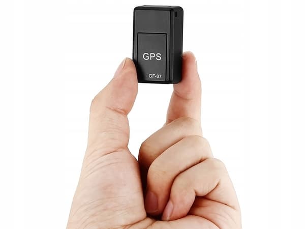 Magneettinen mini-GPS-lähetin SIM-korteille äänitallenteella