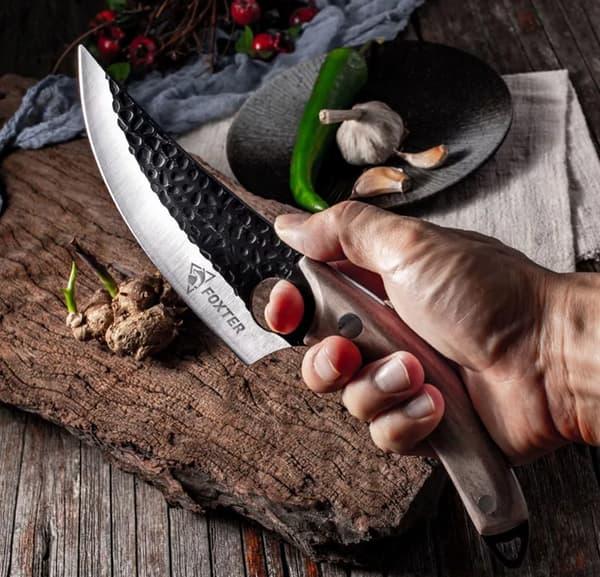 KEITTIÖVEITS CLEAVER KOKKIN METSÄSTÖVEYS