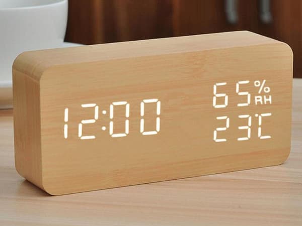 Digital Klocka med LED & Termometer - Väckarklocka