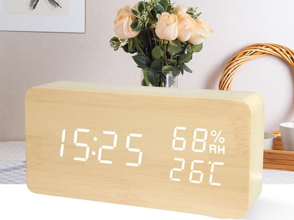 Digital Klocka med LED & Termometer - Väckarklocka