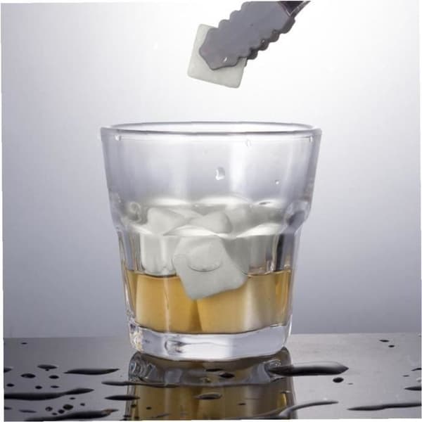 YepYes Ice Cube Stones Whisky Rocks Återanvändbara dryckskylare Stenar för kylning Vinöl Drycker 9ST Vit