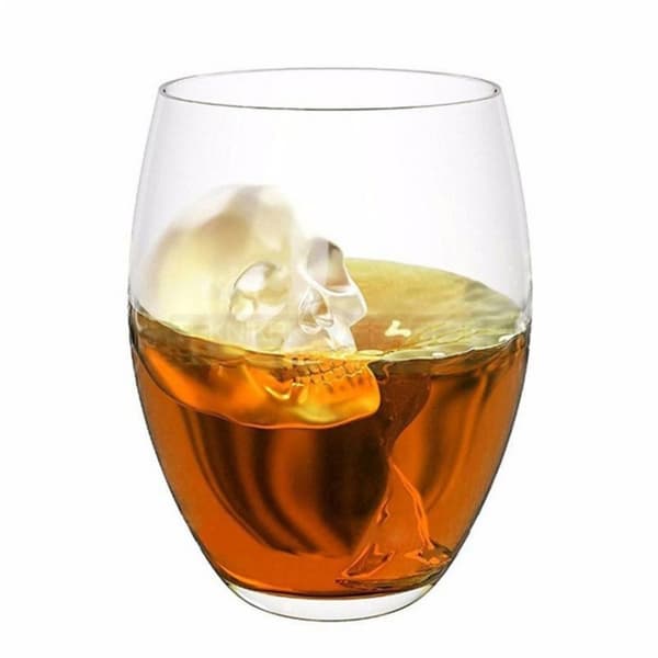 Jää / suklaa / Jellyform 3D Skull Whiskey
