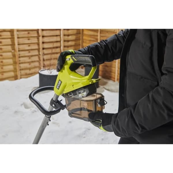 18V RYOBI snöslunga - arbetsbredd 25 cm - röjningsdjup 15 cm - max. 6 m - Utan