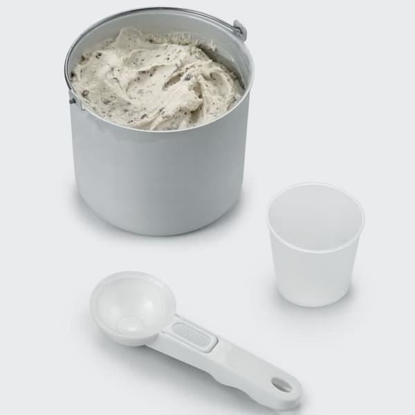 Sorbetière SEVERIN - EZ7405 - Kapacitet 2L - Blandnings- och kylfunktion - 180W