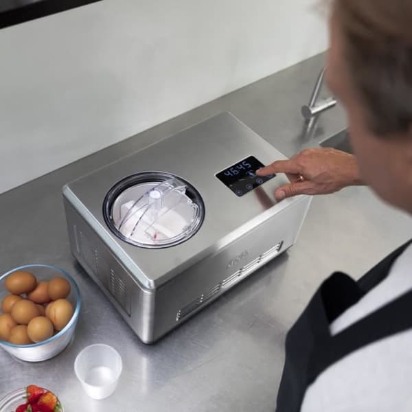Maskin för is - Yoghurtmaskin - Sorbetmaskin - Kylfunktion - Integrerad kompressor - Gelateria Pro Touch 8502 Solis