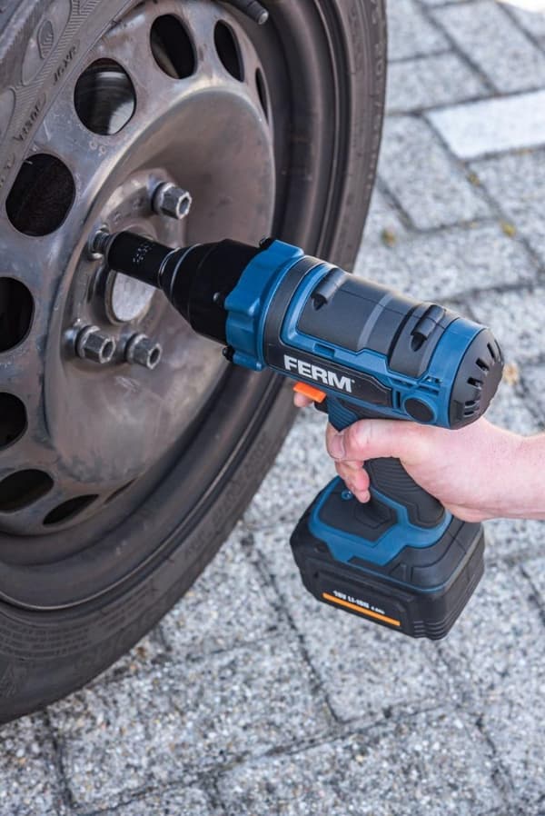 FERM batteridriven slagskruvdragare 18V | Inkl. 4,0Ah batteri och laddare