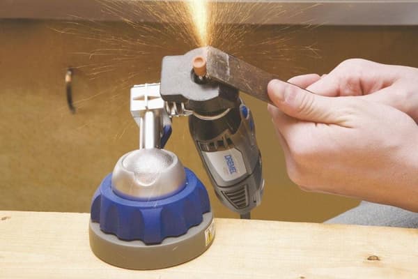 Dremel 8153 Slipsten av aluminiumoxid - Arbets-Ø 4,8 mm - 3 stycken