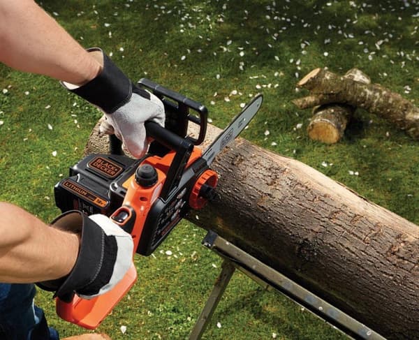 BLACK+DECKER GKC1825L20-QW Motorsav - 18V - 25 cm - inkl. batteri og oplader