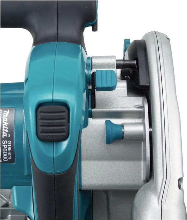 Makita SP6000J Dyksåg i Mbox - 1300w