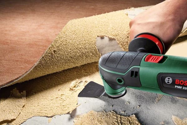 Bosch PMF 220 CE multiværktøjssæt - Oscillerende - 220 Watt - Inklusiv 9 tilbehør og plastikkasse
