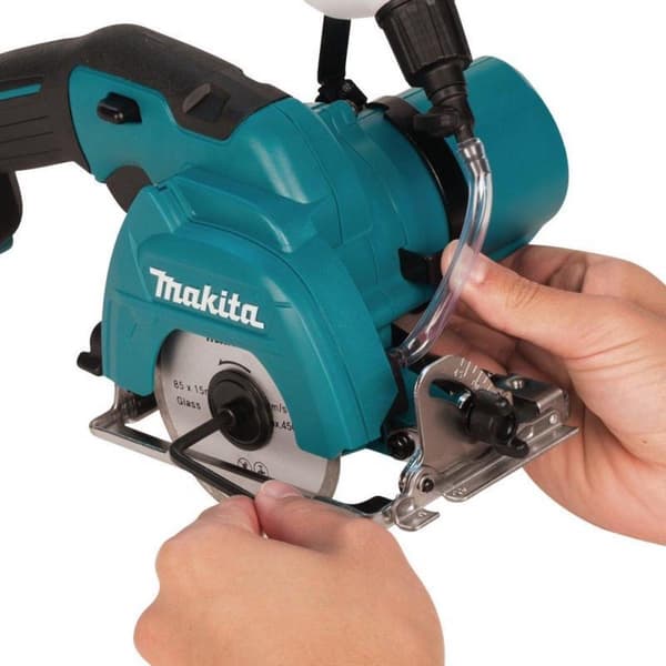Makita CC301DSMJ 12 V Max Diamantskärare Våt 85 mm