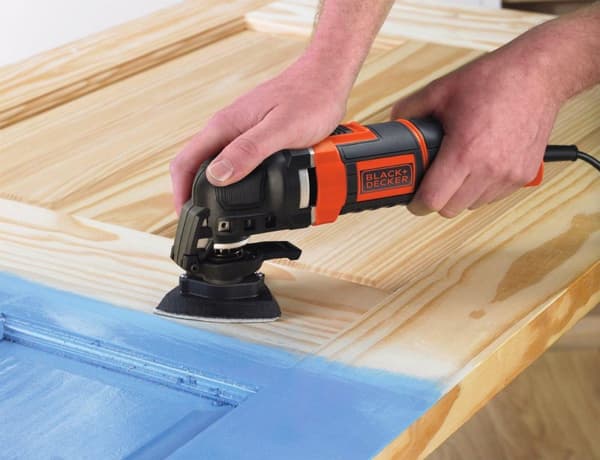 BLACK+DECKER MT300KA-QS Monitoimityökalu - värähtelevä - 300W - sis. kotelo ja 11 lisävarustetta