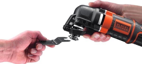 BLACK+DECKER MT300KA-QS Monitoimityökalu - värähtelevä - 300W - sis. kotelo ja 11 lisävarustetta