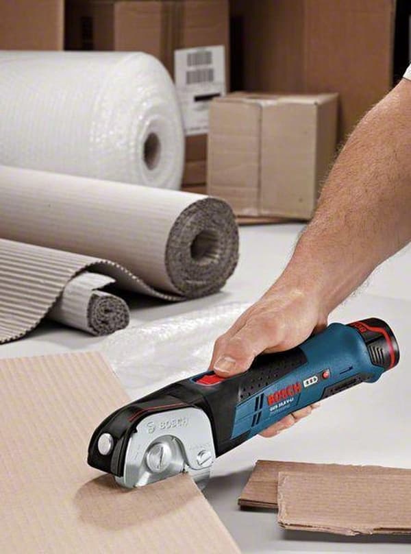 Bosch universal sladdlös sax GUS 10.8V-Li