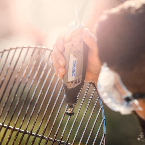 Dremel 3000 monitoimityökalu - Pyörivä - 130 W - Sisältää 5 lisävarustetta