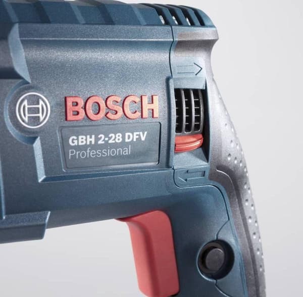 Bosch Professional GBH 2-28 Borehammer - 880 Watt - 3,2 J - Med L-BOXX