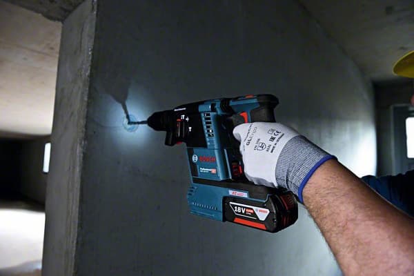 Bosch GBH 18V-26 F batteridrevet borehammer