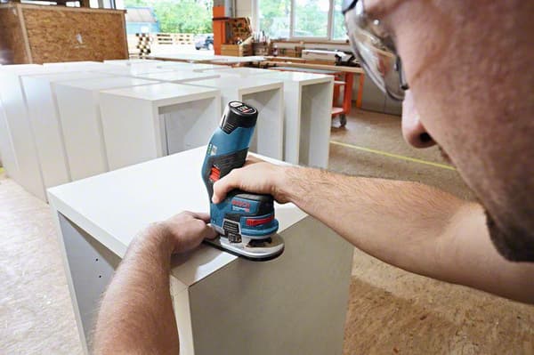 Bosch GKF 12V-8 SOLO 12V Li-Ion batteri Kantfräskropp