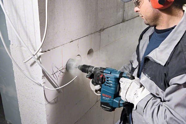 Bosch Professional GBH 3-28 DFR Borehammer - 800 Watt - 3,1 J - Med opbevaringsæske