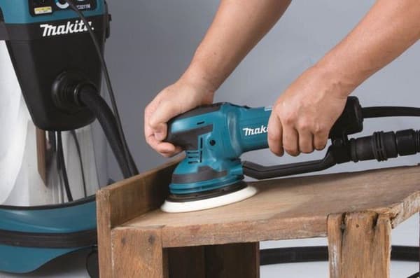 Makita BO6050J Random orbital sander i Mbox 150mm 230V
