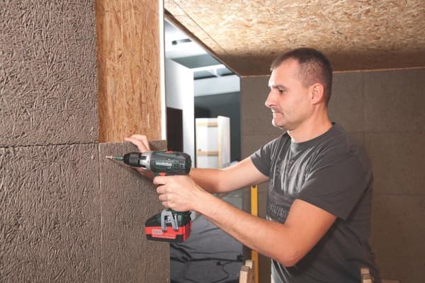 Metabo Ruuvipora BS18 LT runko sisältää upotteen