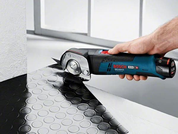 Bosch Professional GUS 12V-300 Akku saks - Uden batteri og oplader - Med L-BOXX