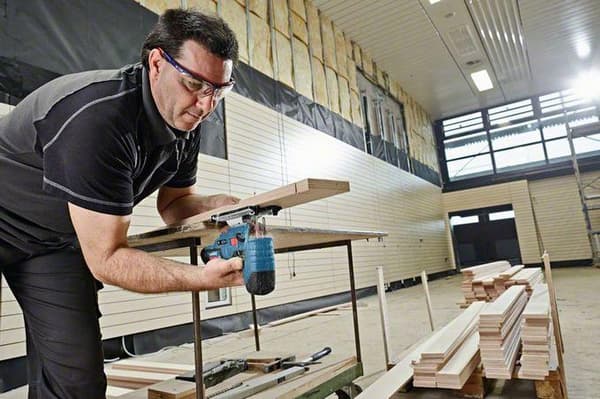 Bosch Professional GST 12V-70 Sladdlös sticksåg utan batteri och laddare - Med L-BOXX