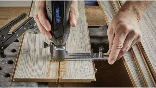 Dremel 8260 F0138260JA Monitoimityökalu Sis. akku, sis. laturi, sis. tarvikkeet 1 kpl 12 V 3 Ah